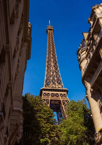 Dettaglio Della Torre Eiffel Con Edifici Residenziali Parigi Francia — Foto Stock
