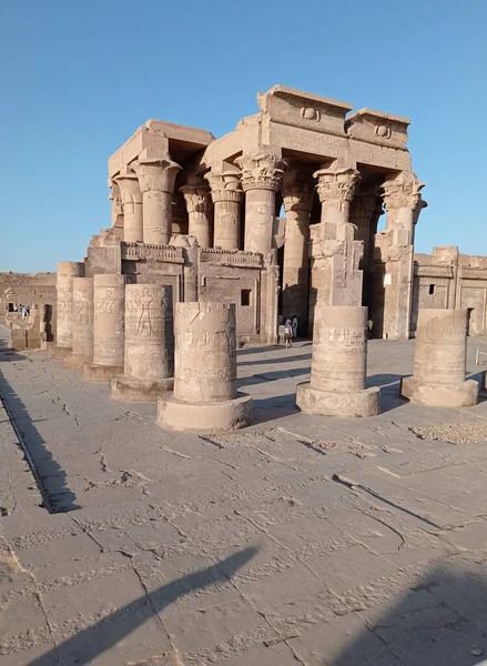 Ruins Ancient Egyptian Temple Columns Full Hieroglyphs Egypt Africa — 图库照片