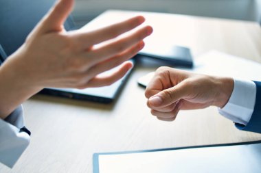 başarılı bir işlemin sözleşmesinin istemci ve yöneticisi