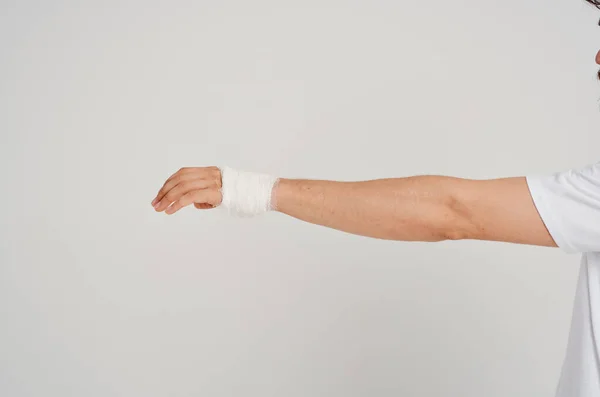 Bandage main close-up médecine des blessures hôpital — Photo