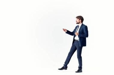 Sakallı İşadamı Hareketi Atlama Ofisi Stüdyosu