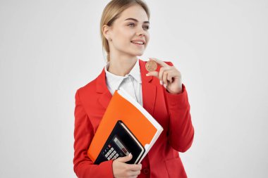 kadın ticareti internet finans yatırımı izole edilmiş geçmiş