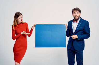 Şirin adam ve kadın mavi poster reklam afişi