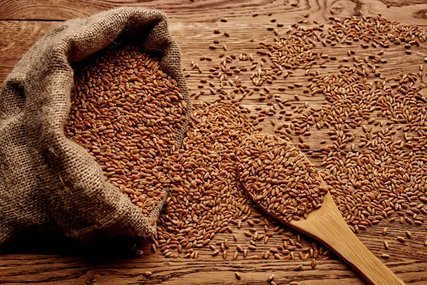 Зерновые мешки Кухонные ингредиенты — стоковое фото