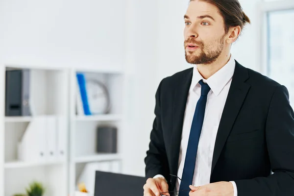 Manager in the office with documents lifestyle — Stock Photo, Image