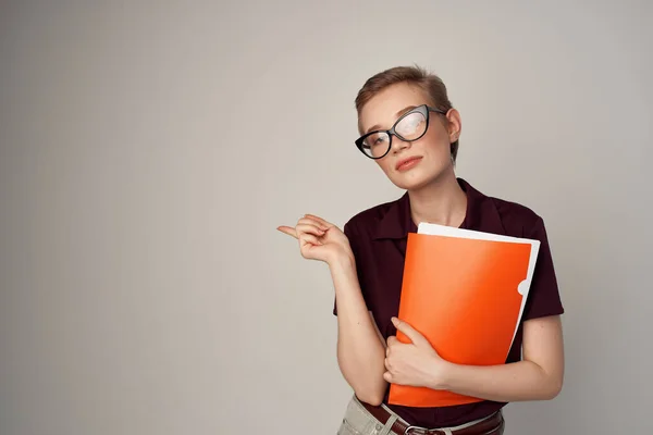 Affari donna documenti segretario ufficio di lavoro — Foto Stock