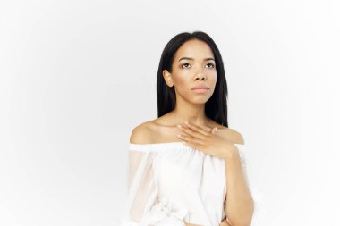 Kadın Afrikalı görünümü kozmetik lüks model pozu