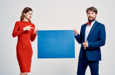 Tatlı adam ve kadın mavi maket Poster Kopyalama Boşluğu