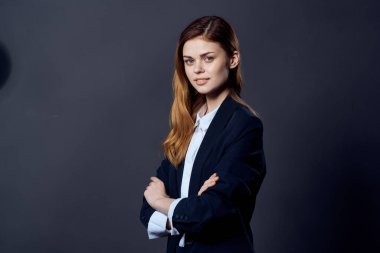 kadın yönetici ofisi tecrit edilmiş arka plan