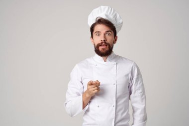 Erkek aşçı üniforması yemek pişirme duygu gurme izole arka plan