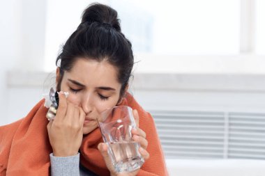 Kadın ev hapları tedavisi enfeksiyon sağlık sorunları