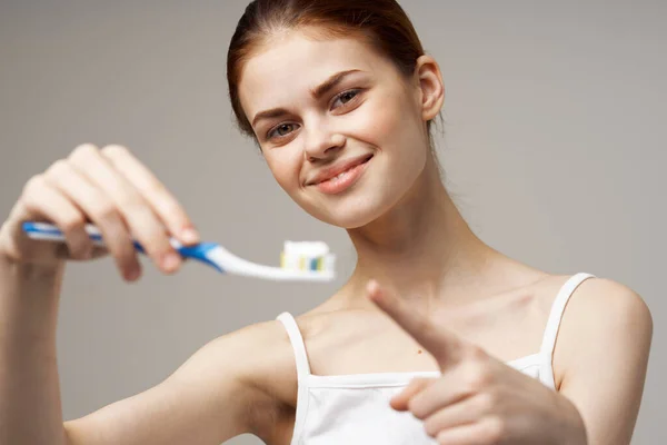 Cheerful Woman Toothbrush Hand — Stock Photo, Image