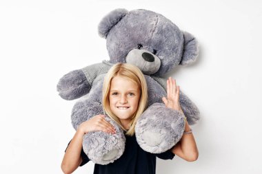 Güzel küçük kız şık bebek kıyafetleri çocuk yaşam tarzı konsepti