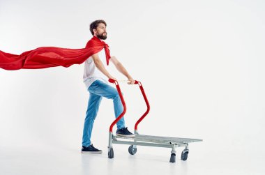 Neşeli erkek süpermarket Yaşam tarzı eğlence ışık arka planı