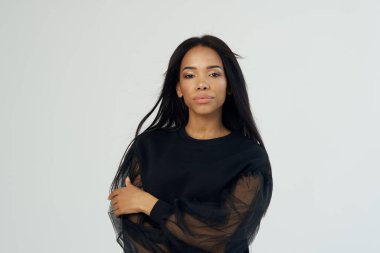 Güzel kadın saç stili, izole edilmiş arka plan.