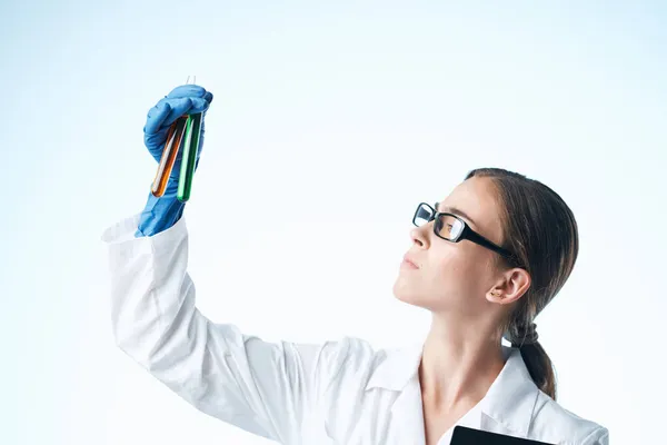 Cientista Fazendo Estudo Pesquisa Fundo Isolado Foto Alta Qualidade — Fotografia de Stock