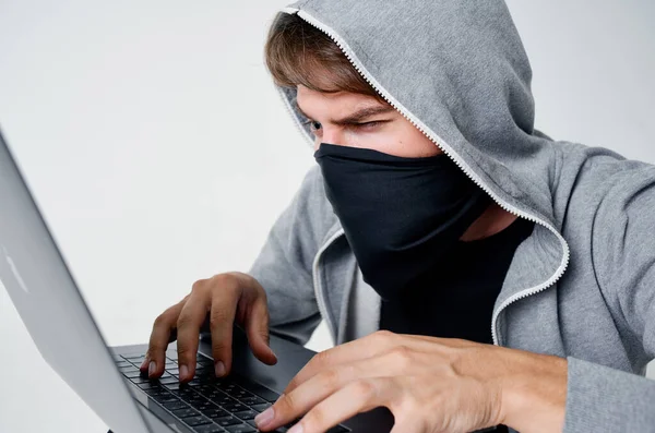 Hacker crime anonimato cautela balaclava Estilo de vida — Fotografia de Stock