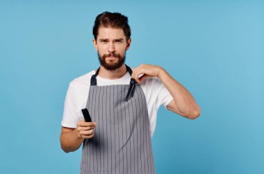Sakallı adam güzellik salonu moda işi.