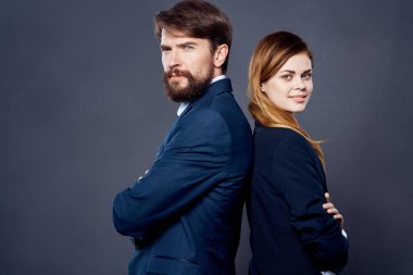 İş arkadaşları iletişim uzmanları çalışma ekibi
