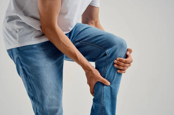 Problemas de saúde dor no joelho estilo de vida lesão — Fotografia de Stock
