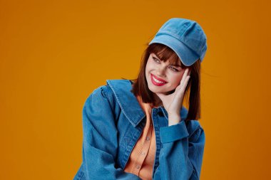 Güzellik modası kadın kot şapkası kırmızı dudaklar cazibe moda stüdyo modeli değiştirilmemiş