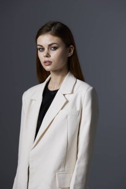 fotoğraf güzel kadın uzun saç makyaj lüks yaşam tarzı değiştirilmemiş