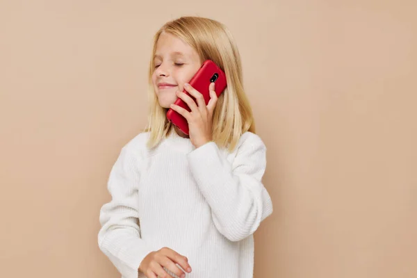 Happy child talking on the phone technology kids lifestyle concept — Foto Stock