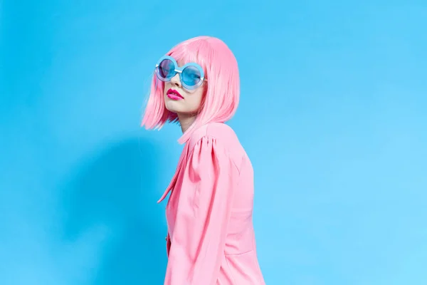 Glamorous woman in pink dress wig bright makeup — Foto Stock