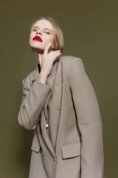 Portrait Woman Coat Red Lips Posing Isolated Background High Quality — Stockfoto