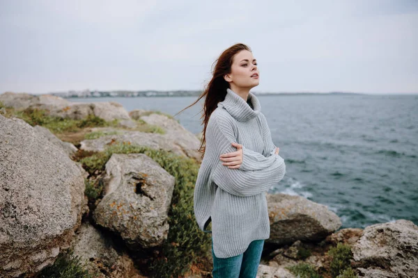 Pretty Woman Posing Beach High Quality Photo — Foto Stock