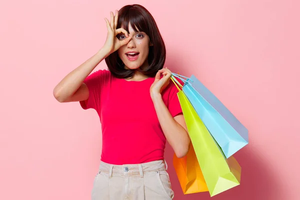 Vrouw winkelen emoties poseren vreugde Lifestyle mode — Stockfoto