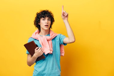 Erkek eğitimi ve el hareketi. Yaşam tarzı okulu.