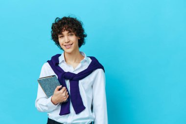 Erkek eğitimi ve el hareketi. Yaşam tarzı okulu.