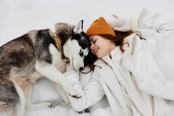 Cheerful Woman Winter Clothes Walking Dog Snow Fresh Air High — Stock Photo, Image