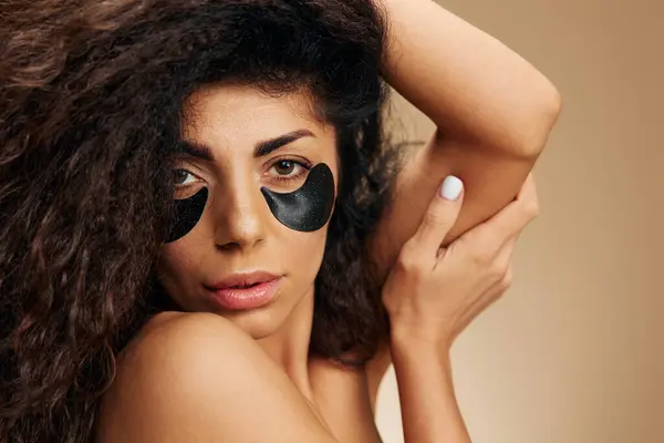 Sexy Pretty Latin Female Black Hydrogel Patches Eye Look Camera — Stock Photo, Image