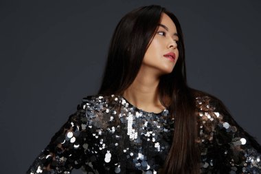 Büyük gözlükler, parlak moda, izole edilmiş arka plan. Yüksek kalite fotoğraf