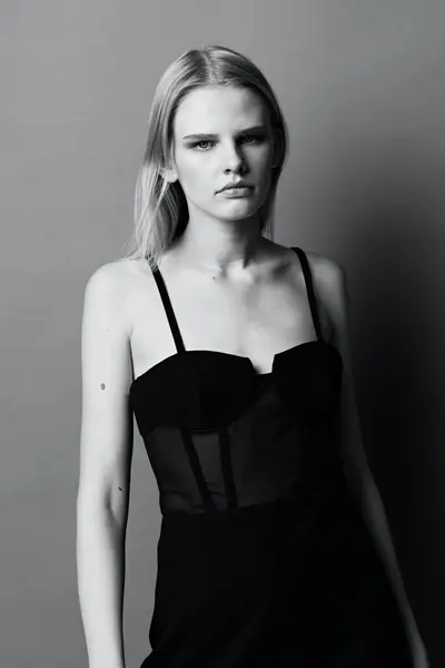 Stylish Black White Portrait Studio Gorgeous Professional Blonde Young Female — Stock Photo, Image