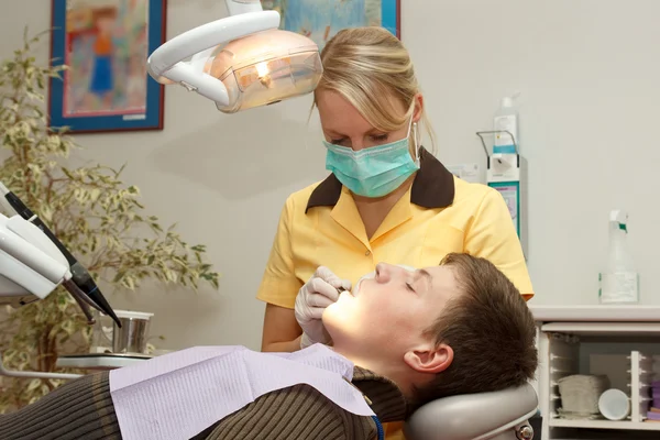 At the dentist — Stock Photo, Image