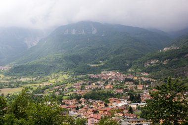 Capo di ponte, İtalya Alpler