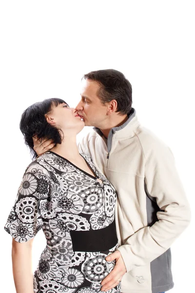 Man kissing pregnant woman — Stock Photo, Image