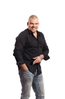 yıl ortası adam gülümsüyor