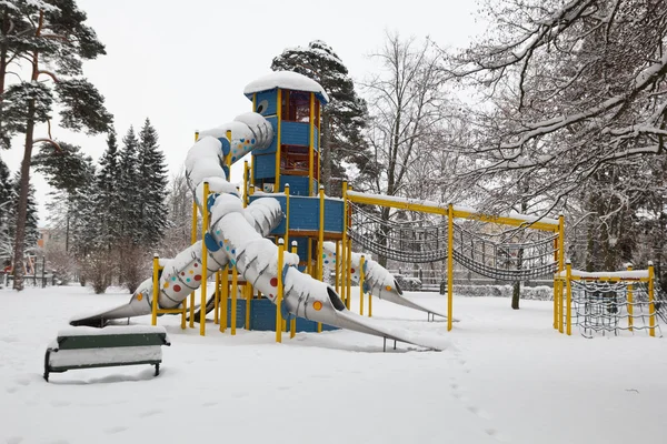 Snow in park — Stock Photo, Image