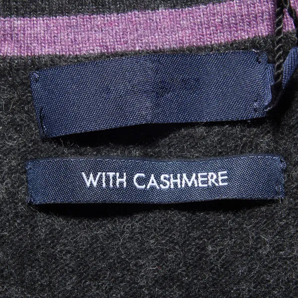 Met "Cashmere" label — Stockfoto