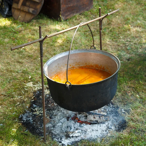 Cauldron cooking — Stock Photo, Image