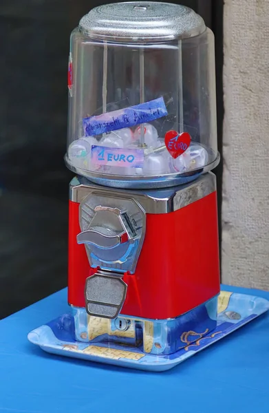 Candy Toy Vending Machine — Stockfoto