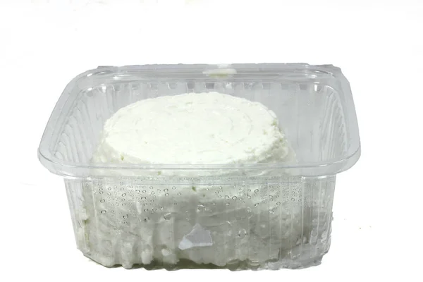 Soft pecorino and ricotta cheeses in tubs- — Stock Photo, Image