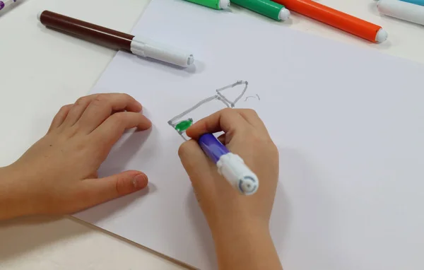 Child Hands Draw Brush — стоковое фото