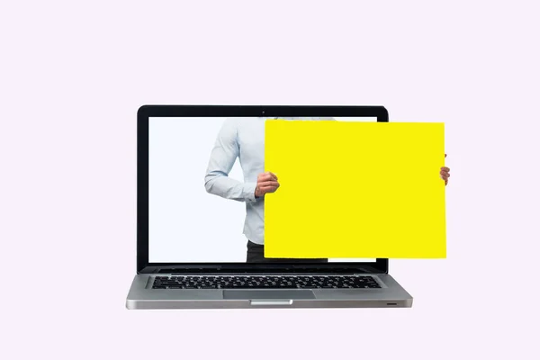 Man Out Computer Yellow Sign — Stockfoto