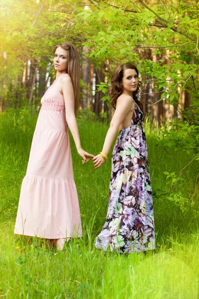 Young girls in the forest — Stock Photo, Image