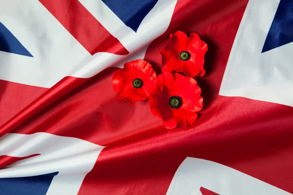Día Del Recuerdo Realistic Red Poppy Flower Flag United Kingdom Imagen de stock